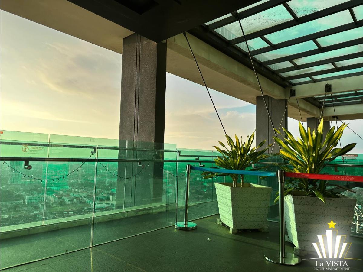 The Shore Hotel & Residences By La Vista Malacca Exteriör bild
