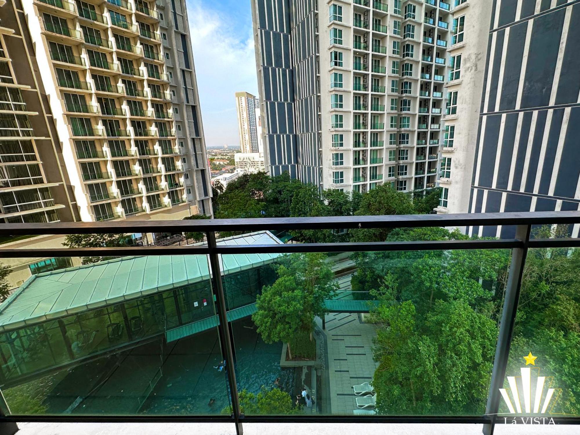 The Shore Hotel & Residences By La Vista Malacca Exteriör bild