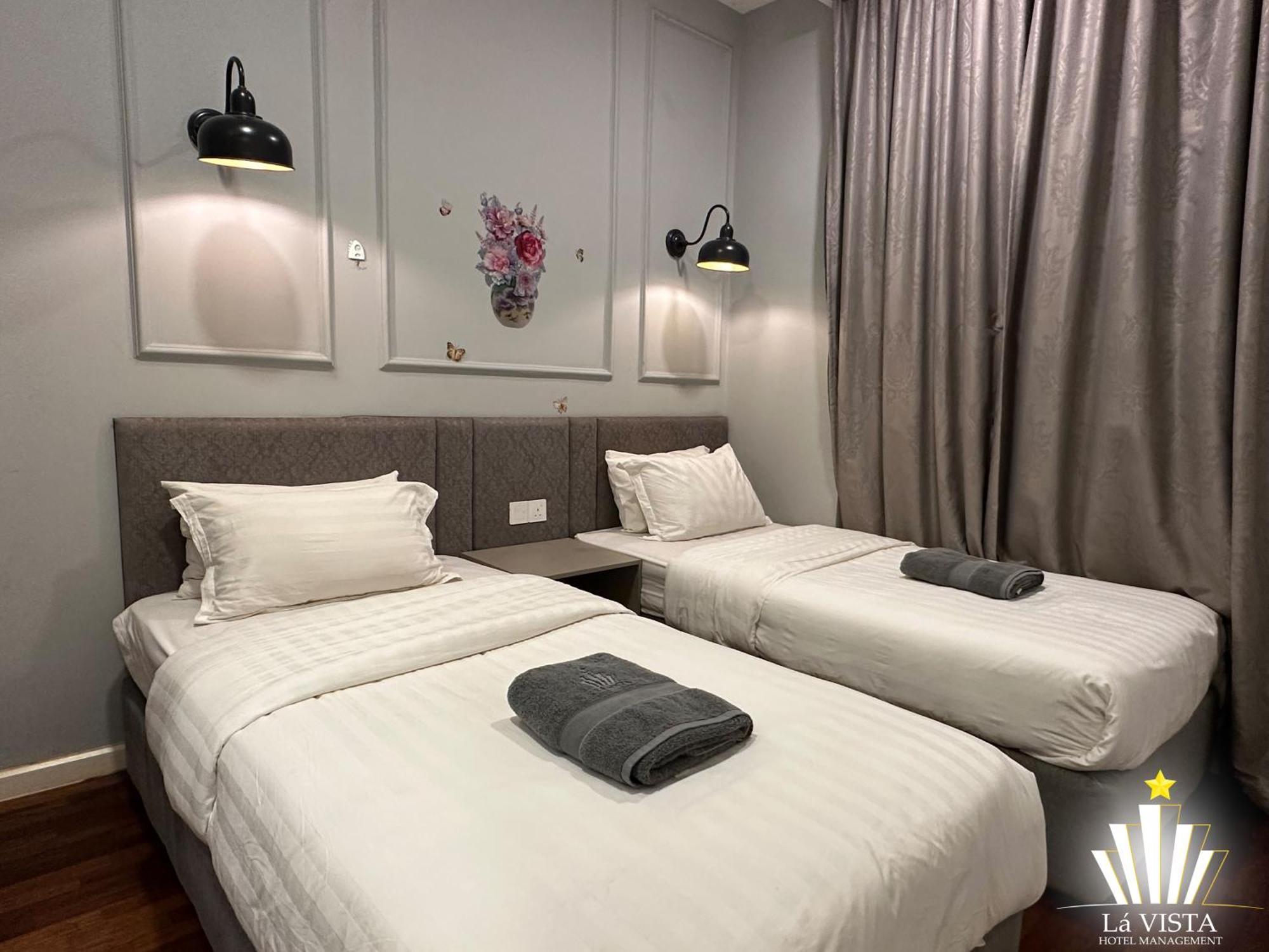 The Shore Hotel & Residences By La Vista Malacca Exteriör bild
