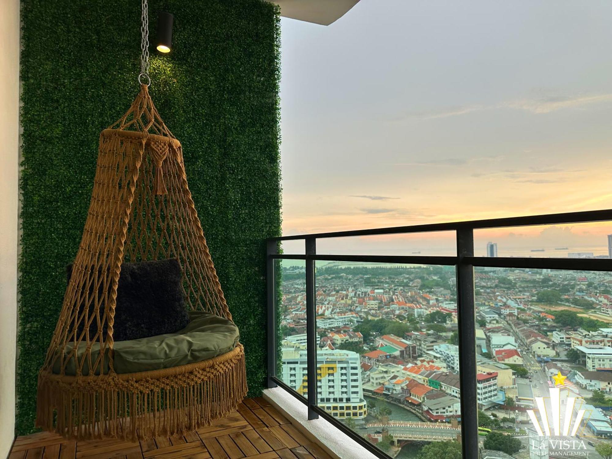 The Shore Hotel & Residences By La Vista Malacca Exteriör bild