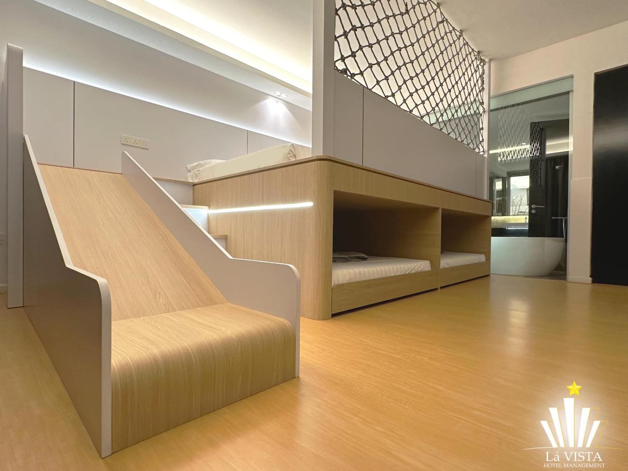 The Shore Hotel & Residences By La Vista Malacca Exteriör bild